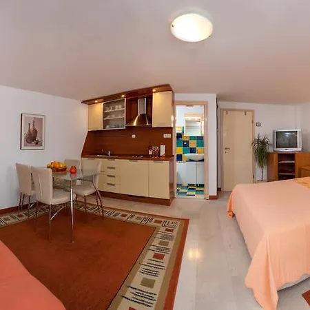Apartman The Beach & Split