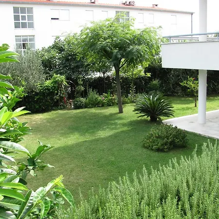 The Beach Studios & Apartments Apartman
